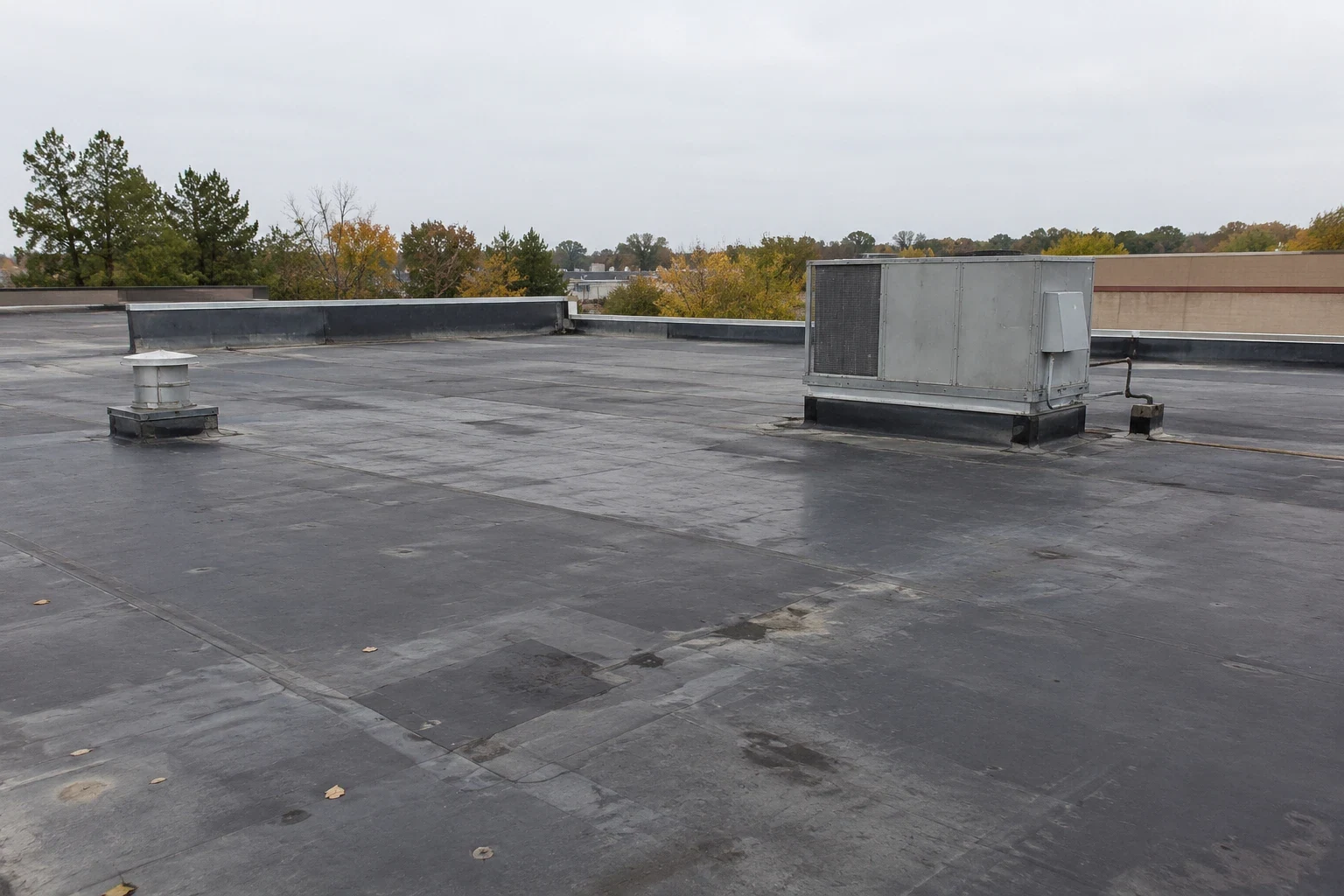 Grocery Store Commercial Roofing in Overland Park, KS